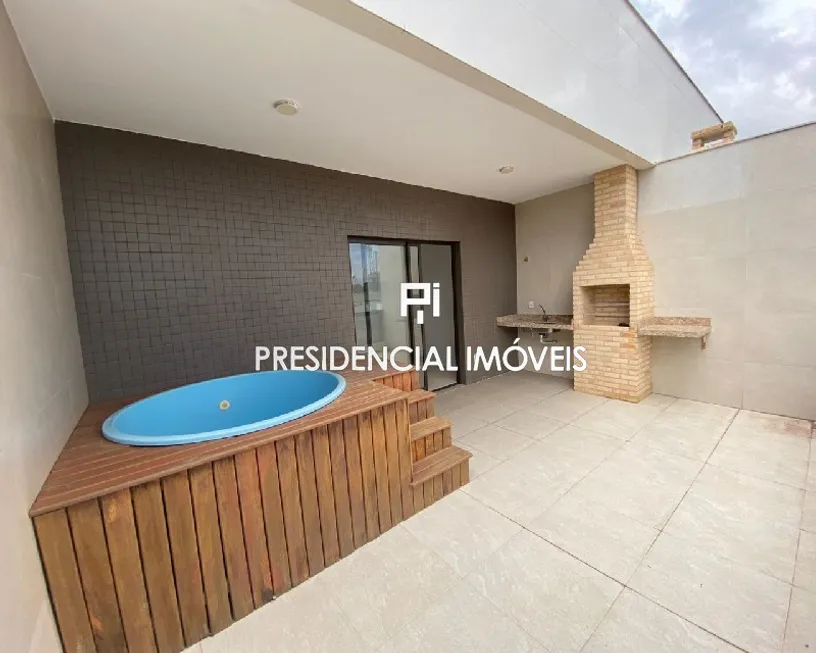 Foto 1 de Cobertura com 2 Quartos para venda ou aluguel, 124m² em Centro, Cabo Frio