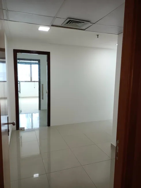 Foto 1 de Sala Comercial para alugar, 41m² em Paralela, Salvador