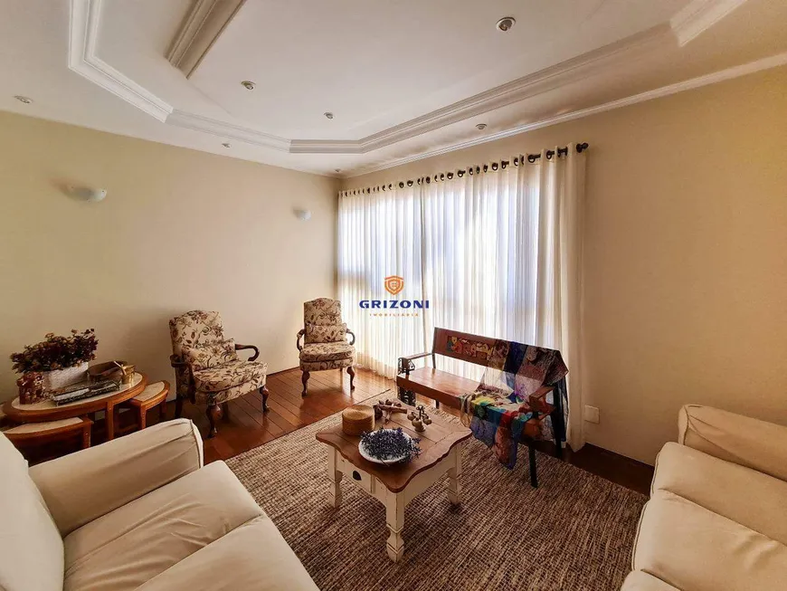 Foto 1 de Apartamento com 4 Quartos à venda, 145m² em Centro, Bauru