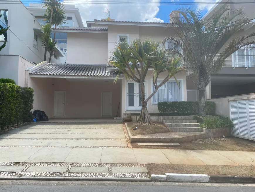 Foto 1 de Casa de Condomínio com 3 Quartos à venda, 300m² em Vila Oliveira, Mogi das Cruzes