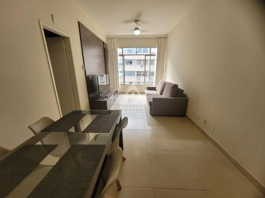 Foto 1 de Apartamento com 2 Quartos à venda, 65m² em Ipanema, Rio de Janeiro