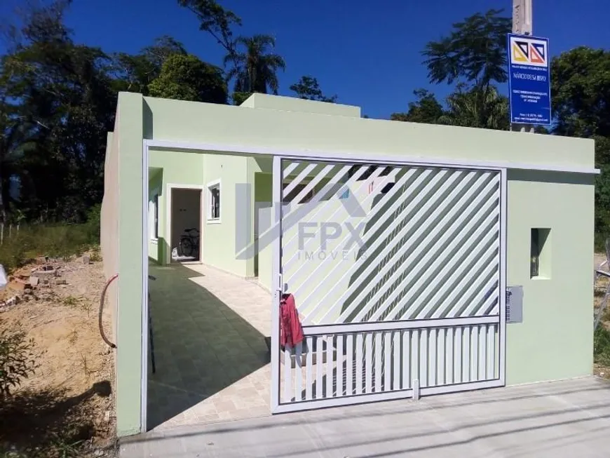 Foto 1 de Casa com 2 Quartos à venda, 60m² em Estancia dos Eucaliptos , Peruíbe