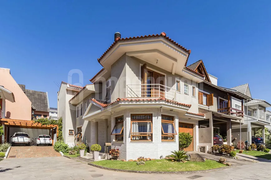 Foto 1 de Casa de Condomínio com 3 Quartos à venda, 210m² em Sarandi, Porto Alegre