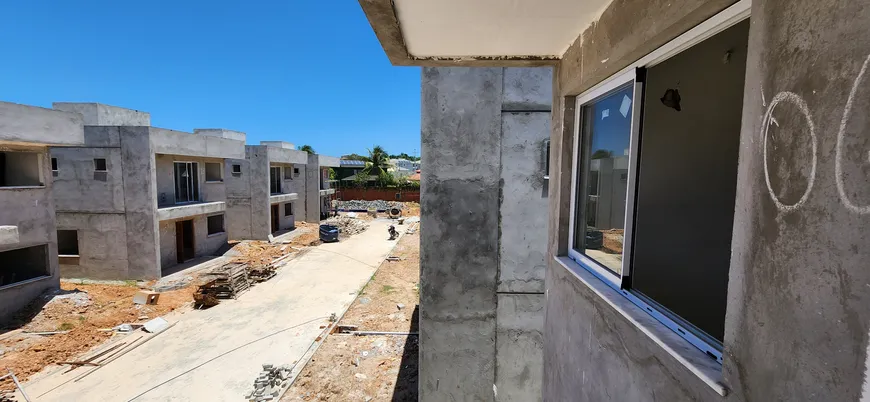 Foto 1 de Casa de Condomínio com 4 Quartos à venda, 140m² em Buraquinho, Lauro de Freitas