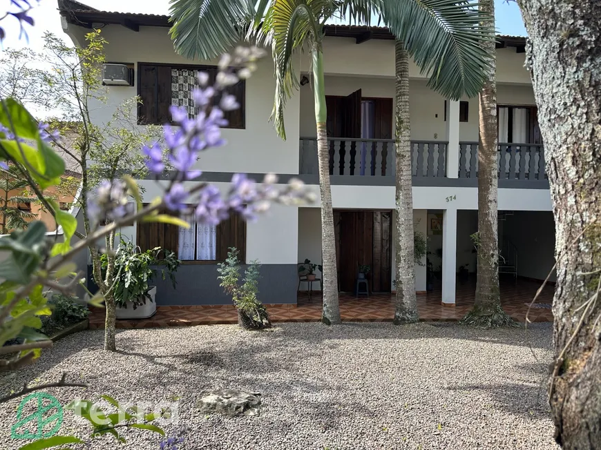 Foto 1 de Casa com 6 Quartos à venda, 251m² em Benedito, Indaial