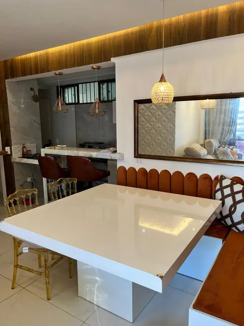 Foto 1 de Apartamento com 3 Quartos à venda, 87m² em Boa Viagem, Recife