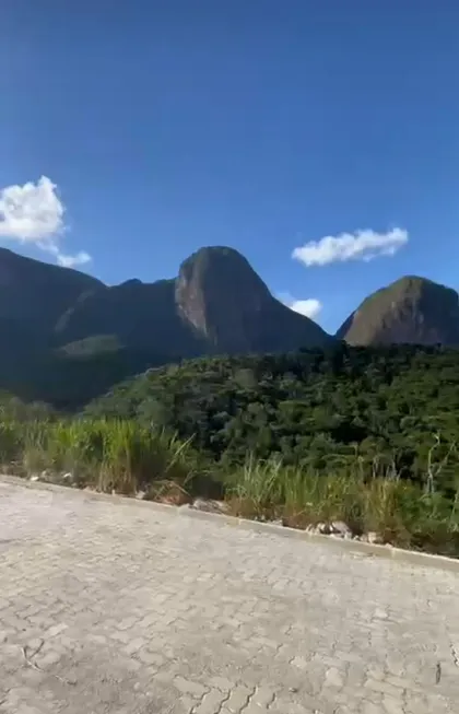 Foto 1 de Lote/Terreno à venda, 1900m² em Araras, Petrópolis