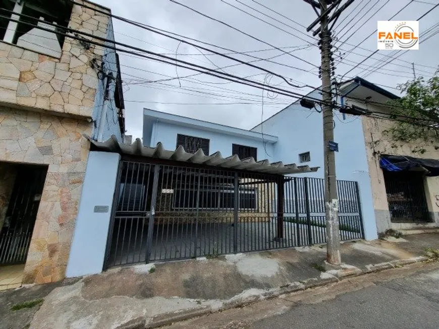 Foto 1 de Sobrado com 3 Quartos para alugar, 206m² em Vila Sônia, São Paulo