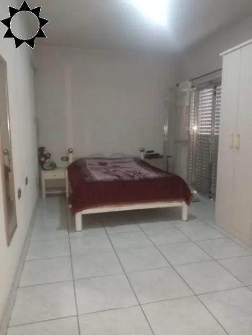 Foto 1 de Casa com 2 Quartos à venda, 80m² em São Pedro, Osasco