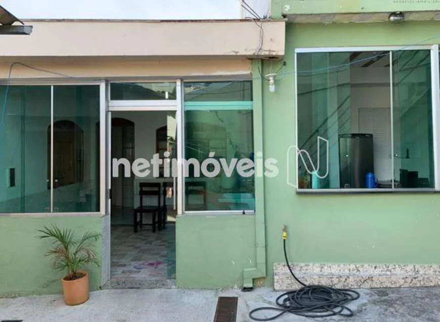 Foto 1 de Casa com 3 Quartos à venda, 418m² em Saudade, Belo Horizonte