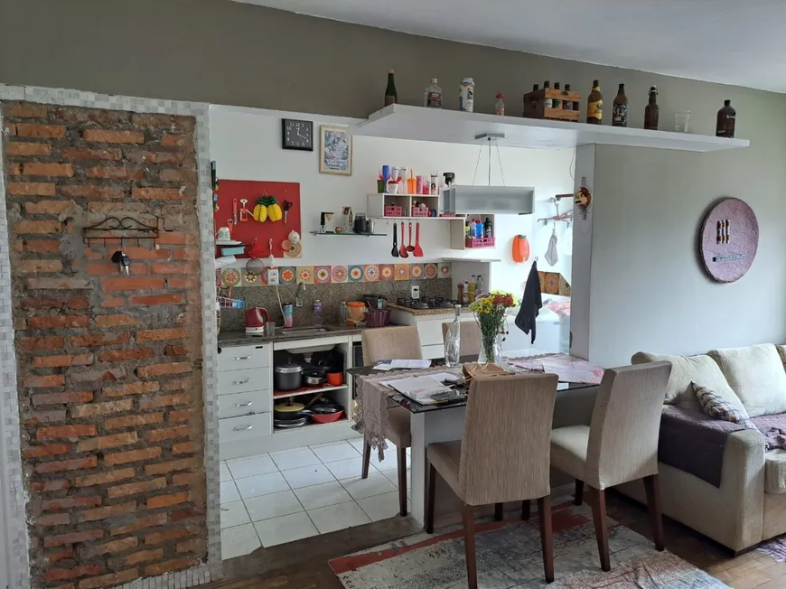 Foto 1 de Apartamento com 2 Quartos à venda, 61m² em Vila Ipiranga, Porto Alegre