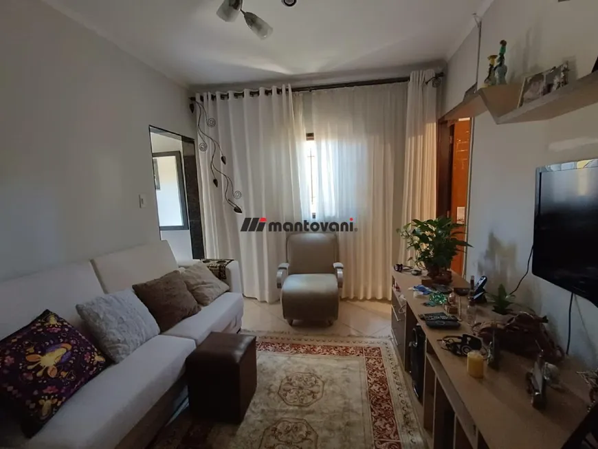 Foto 1 de Casa com 2 Quartos à venda, 179m² em Vila Ema, São Paulo