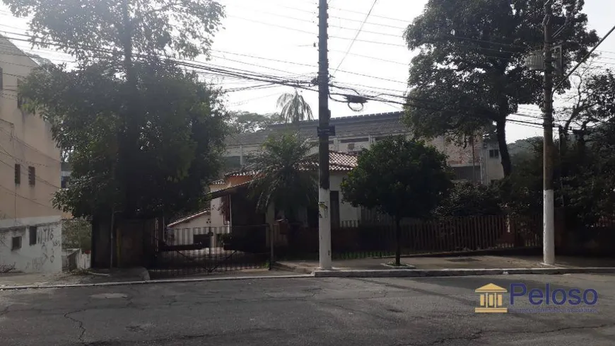 Foto 1 de Casa com 3 Quartos à venda, 440m² em Horto Florestal, São Paulo