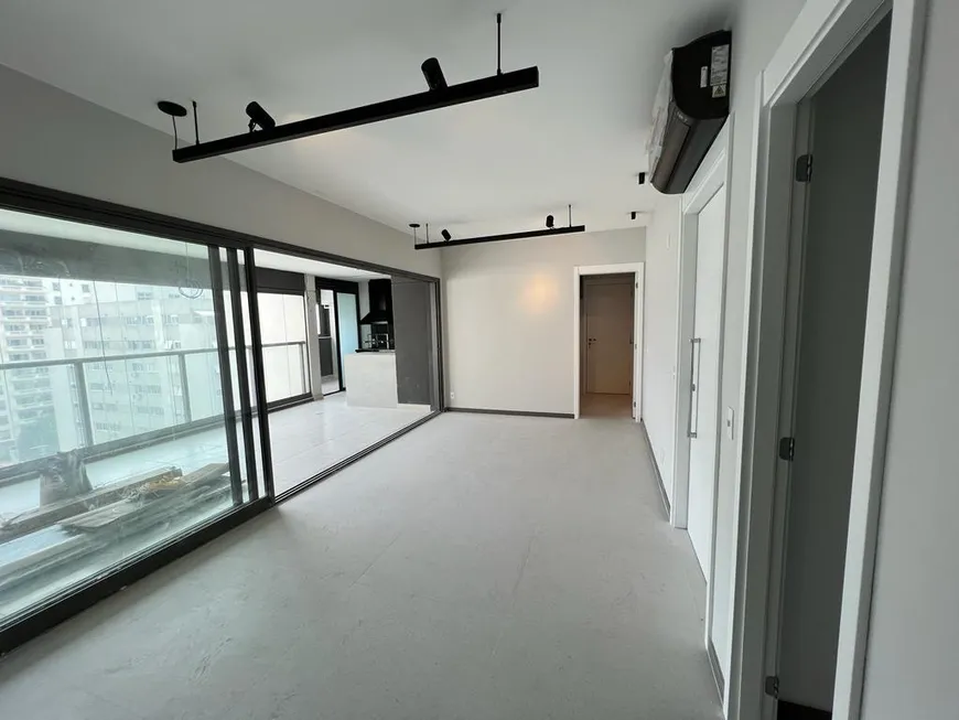 Foto 1 de Apartamento com 2 Quartos à venda, 104m² em Cerqueira César, São Paulo