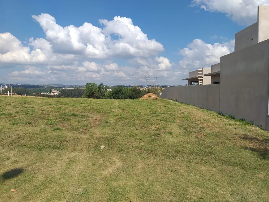 Foto 1 de Lote/Terreno à venda, 591m² em Jardim Celani, Salto