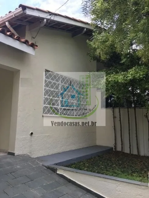 Foto 1 de Casa com 2 Quartos à venda, 150m² em Jardim Petrópolis, São Paulo