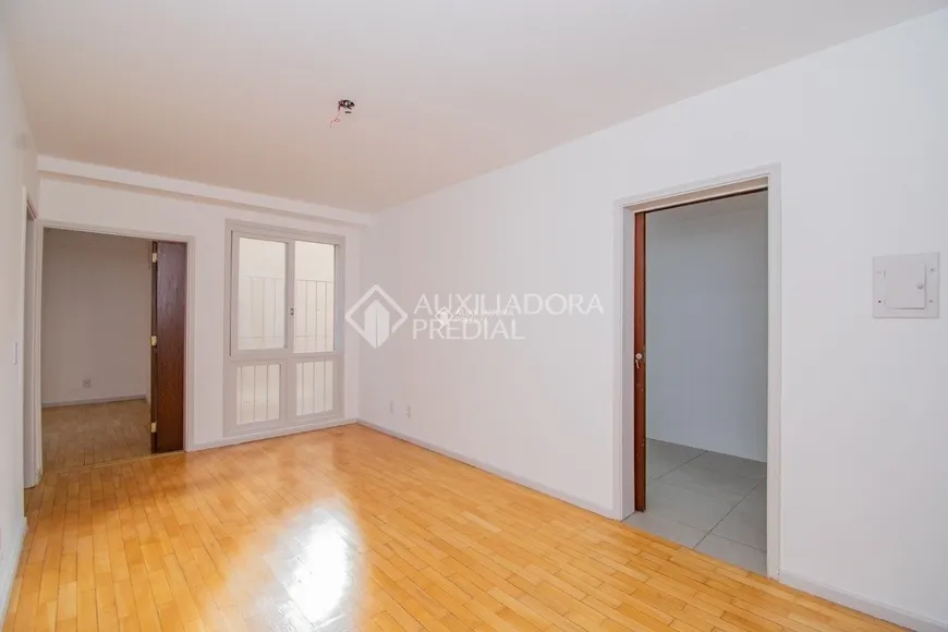 Foto 1 de Apartamento com 3 Quartos à venda, 92m² em Bom Fim, Porto Alegre