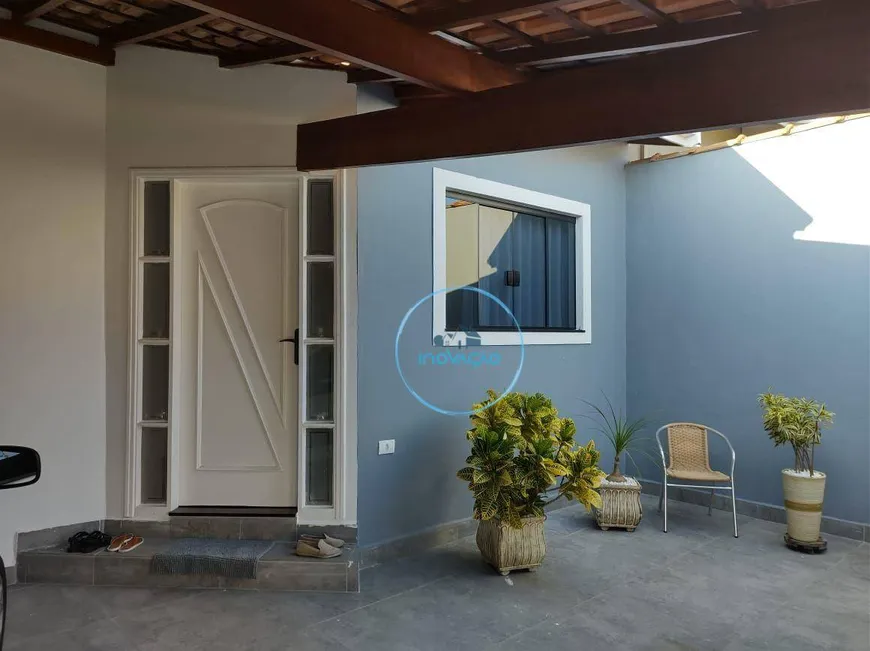 Foto 1 de Casa com 2 Quartos à venda, 103m² em Jardim Navarro, São Pedro