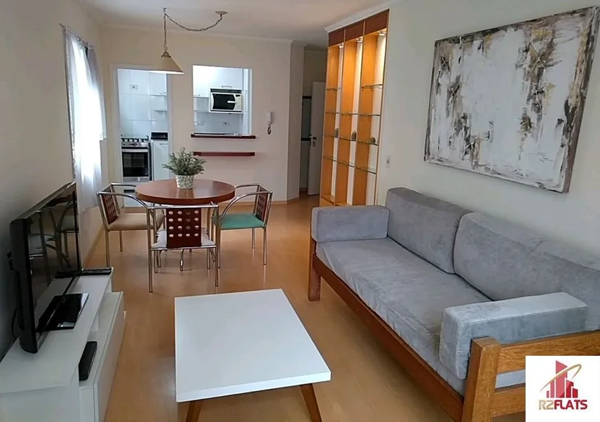 Foto 1 de Flat com 1 Quarto à venda, 47m² em Vila Olímpia, São Paulo