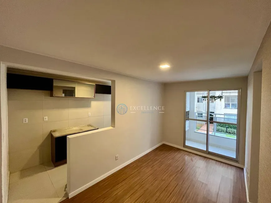 Foto 1 de Apartamento com 2 Quartos à venda, 49m² em Bairro Alto, Curitiba