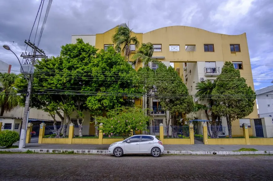 Foto 1 de Apartamento com 3 Quartos à venda, 79m² em Centro, Pelotas