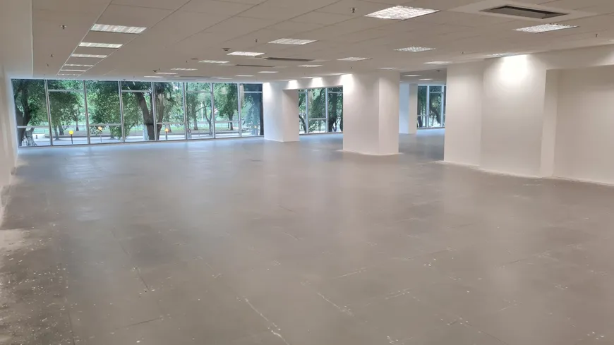 Foto 1 de Sala Comercial para alugar, 1000m² em Glória, Rio de Janeiro