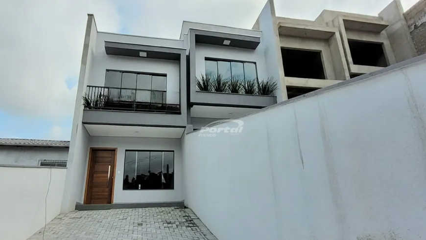 Foto 1 de Sobrado com 3 Quartos à venda, 116m² em Escola Agrícola, Blumenau