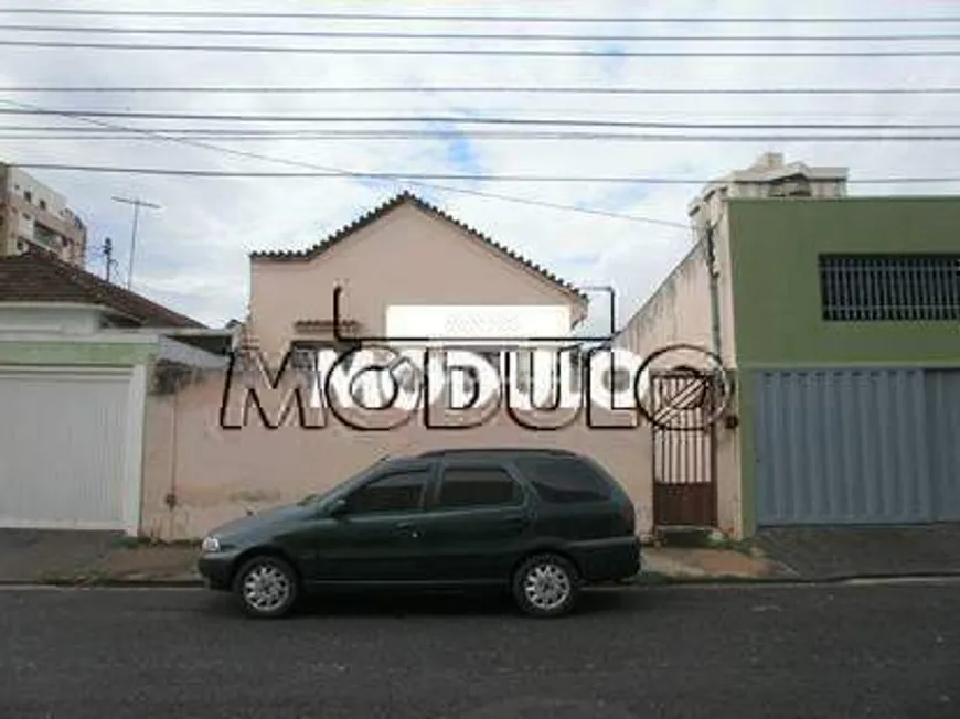 Foto 1 de Casa com 3 Quartos à venda, 102m² em Osvaldo Rezende, Uberlândia