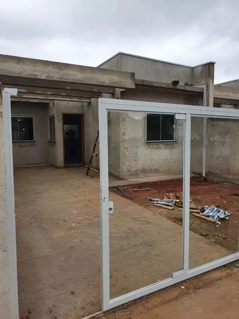 Foto 1 de Casa com 3 Quartos à venda, 63m² em Tindiquera, Araucária