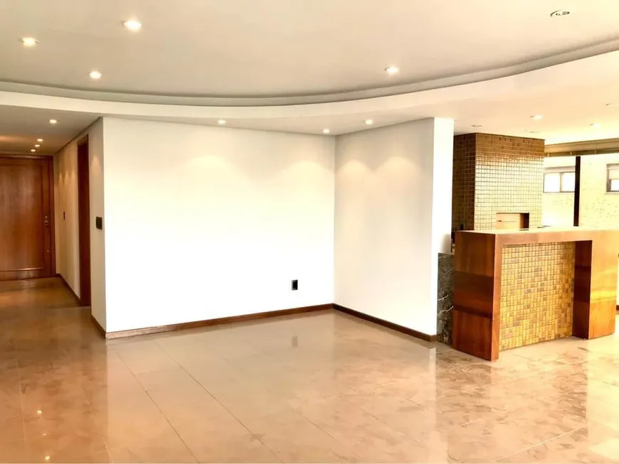 Foto 1 de Apartamento com 3 Quartos à venda, 133m² em Petrópolis, Porto Alegre