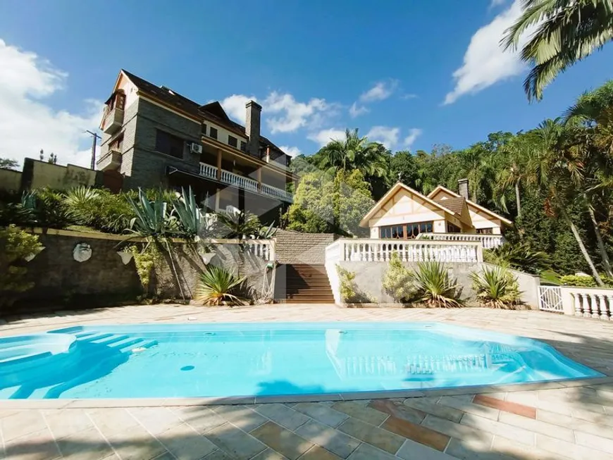 Foto 1 de Casa com 4 Quartos para alugar, 564m² em Higienópolis, Santa Cruz do Sul