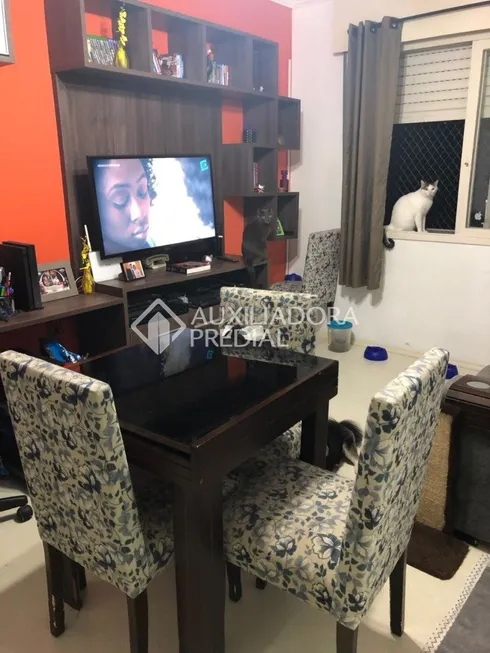 Foto 1 de Apartamento com 1 Quarto à venda, 42m² em Mont' Serrat, Porto Alegre