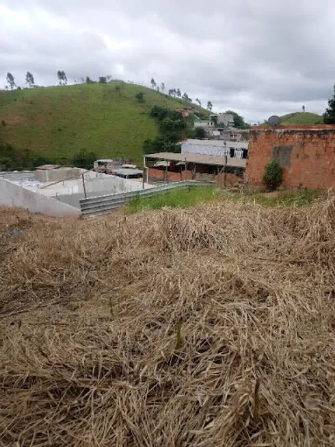 Foto 1 de Lote/Terreno à venda, 240m² em Sao Damiao, Juiz de Fora