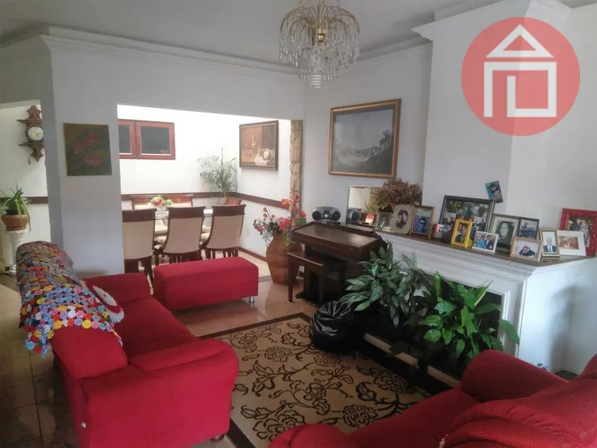 Foto 1 de Casa com 3 Quartos à venda, 210m² em Altos de Bragança, Bragança Paulista