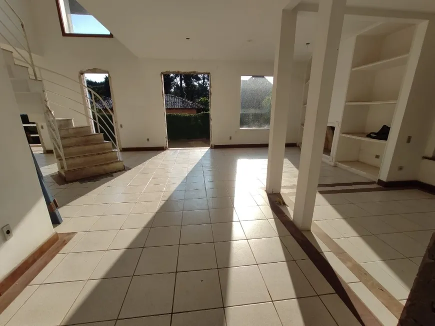 Foto 1 de Casa de Condomínio com 5 Quartos à venda, 759m² em Residencial Morada das Estrelas Aldeia da Serra, Barueri