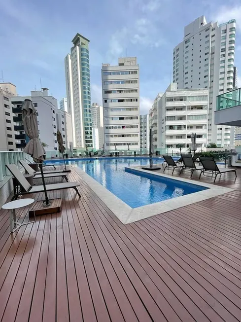 Foto 1 de Apartamento com 3 Quartos à venda, 128m² em Centro, Balneário Camboriú