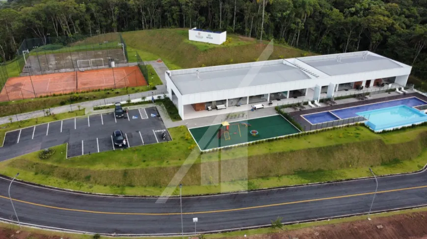 Foto 1 de Lote/Terreno à venda, 393m² em Ponta Aguda, Blumenau