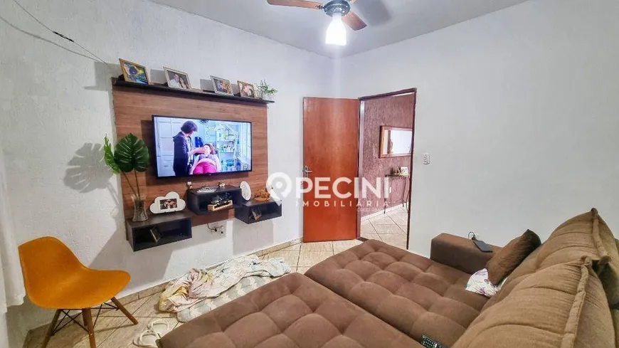 Foto 1 de Casa com 2 Quartos à venda, 69m² em Vila Paulista, Rio Claro