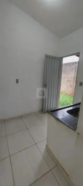 Foto 1 de Casa com 2 Quartos à venda, 90m² em Águas Claras, Salvador