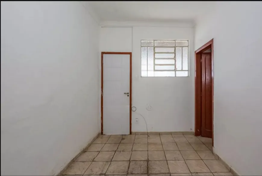 Foto 1 de Casa com 2 Quartos para alugar, 94m² em Prado, Belo Horizonte