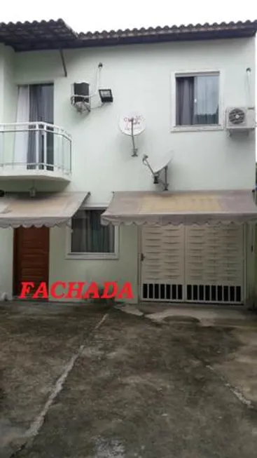 Foto 1 de Casa de Condomínio com 3 Quartos à venda, 105m² em Colubandê, São Gonçalo