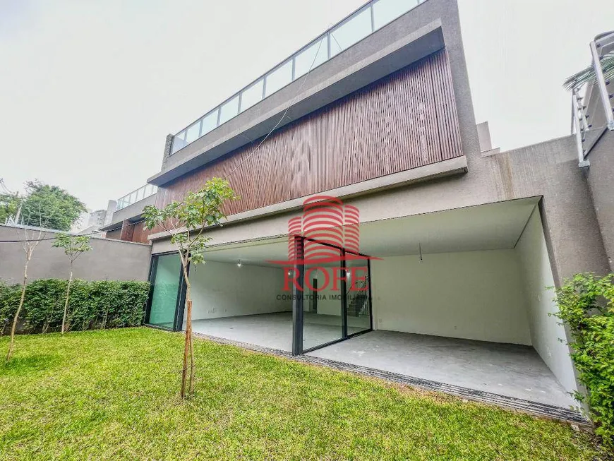 Foto 1 de Casa de Condomínio com 4 Quartos à venda, 515m² em Morumbi, São Paulo