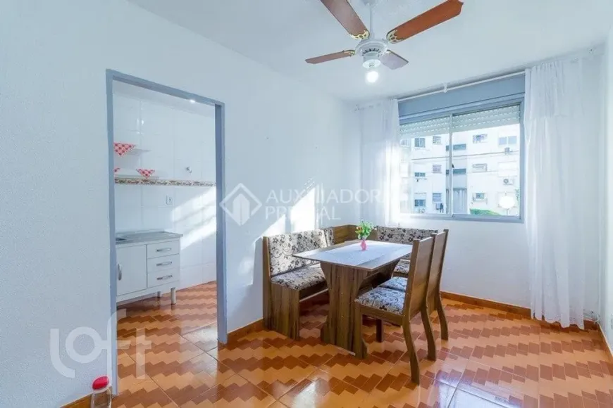 Foto 1 de Apartamento com 2 Quartos à venda, 48m² em Jardim Itú Sabará, Porto Alegre