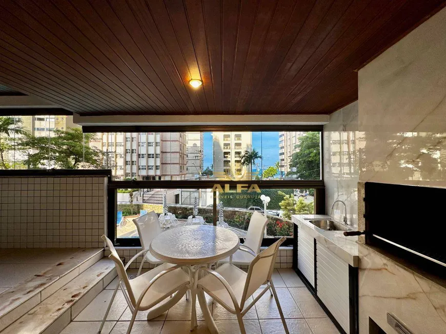 Foto 1 de Apartamento com 4 Quartos à venda, 153m² em Jardim Astúrias, Guarujá