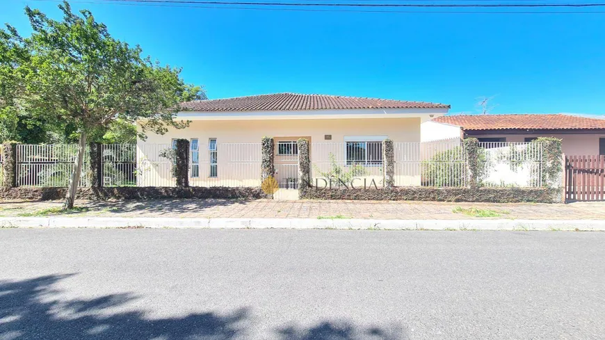 Foto 1 de Casa com 4 Quartos à venda, 280m² em Centro, Balsa Nova