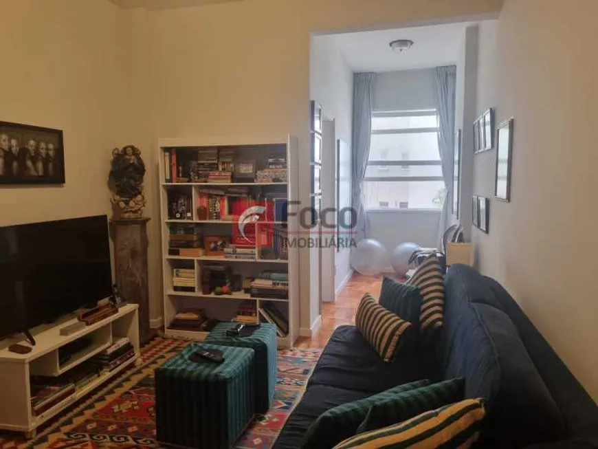 Foto 1 de Apartamento com 2 Quartos à venda, 72m² em Copacabana, Rio de Janeiro