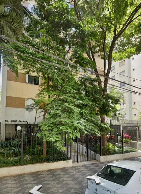 Foto 1 de Apartamento com 2 Quartos à venda, 70m² em Bela Vista, São Paulo