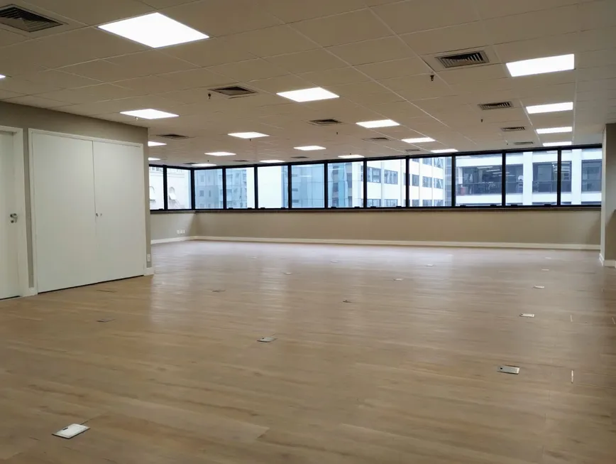 Foto 1 de Sala Comercial para alugar, 164m² em Cerqueira César, São Paulo