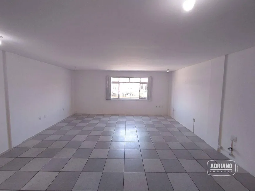 Foto 1 de Sala Comercial para alugar, 40m² em Barreiros, São José