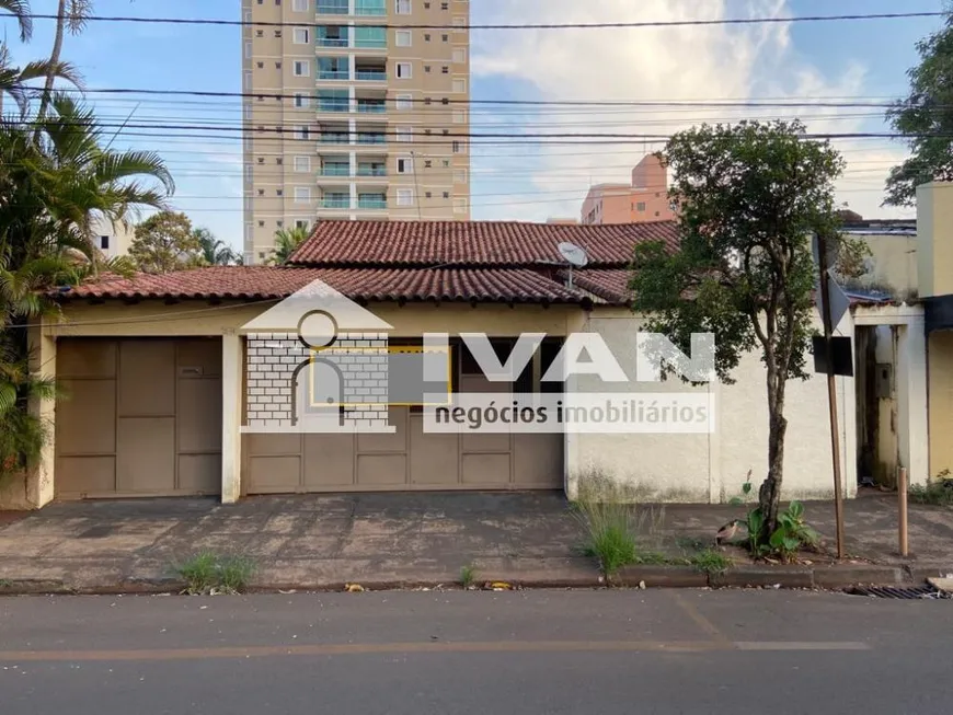 Foto 1 de Casa com 3 Quartos à venda, 230m² em Patrimônio, Uberlândia